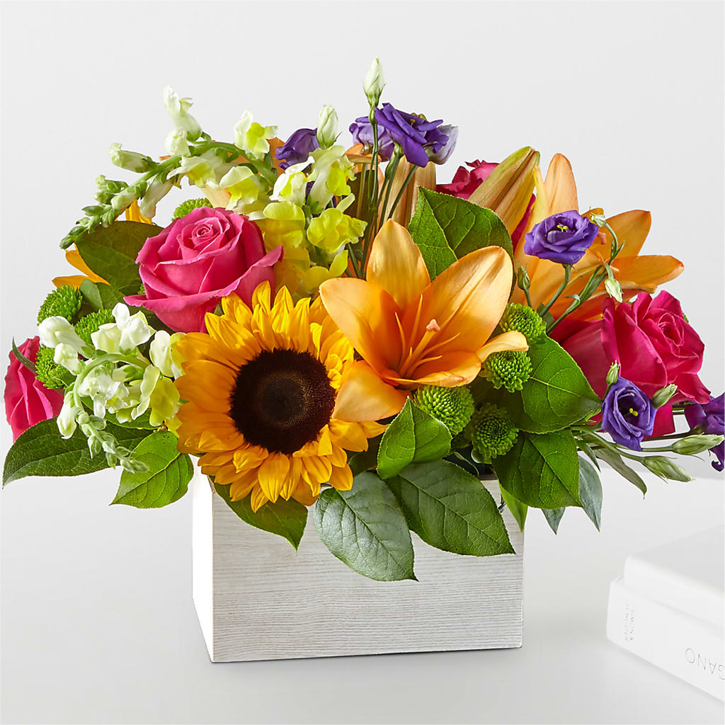 Best Day Box Bouquet – New Rochelle Florist, New Rochelle NY
