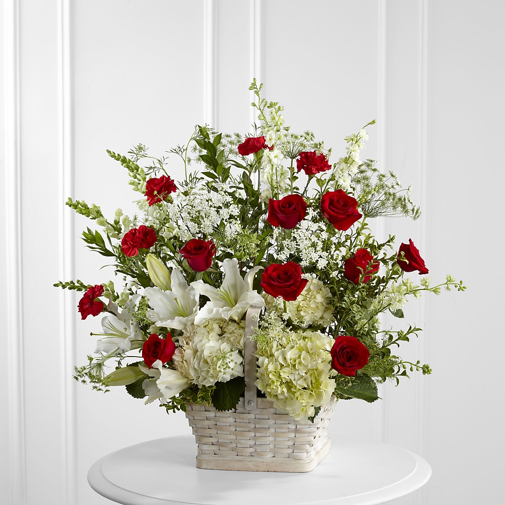 In Loving Memory Arrangement – New Rochelle Florist, New Rochelle NY
