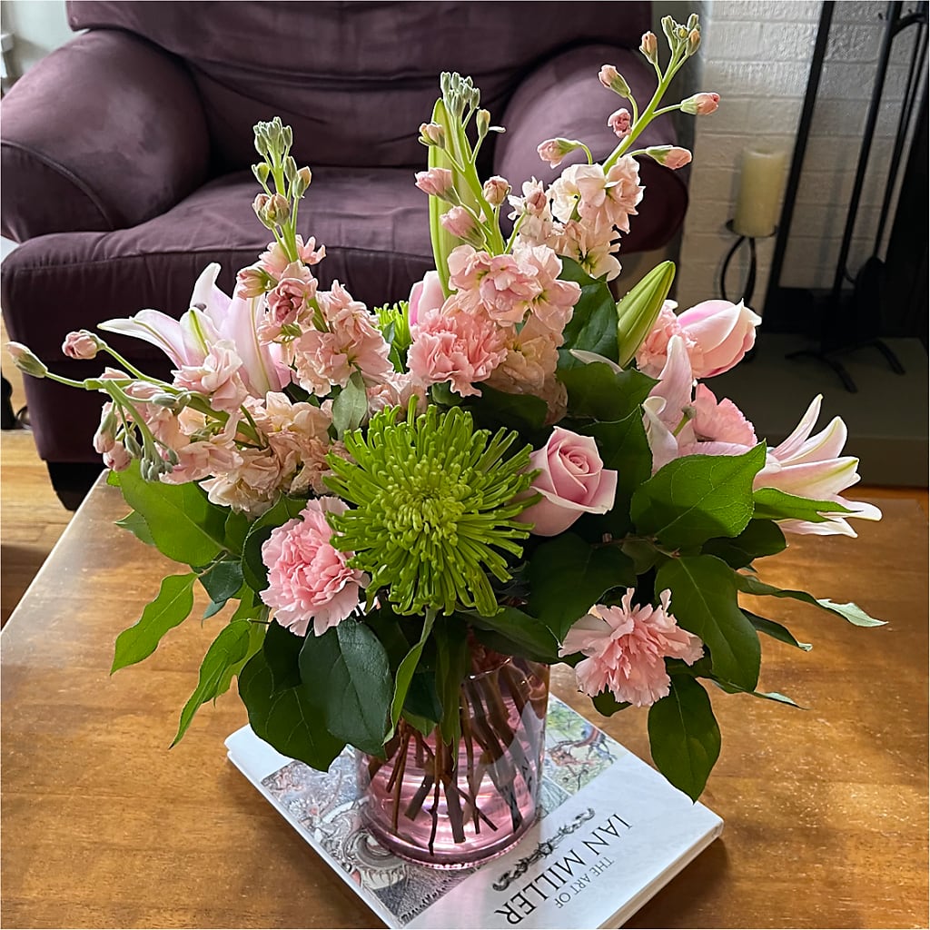 Pretty in Pink Bouquet – New Rochelle Florist, New Rochelle NY