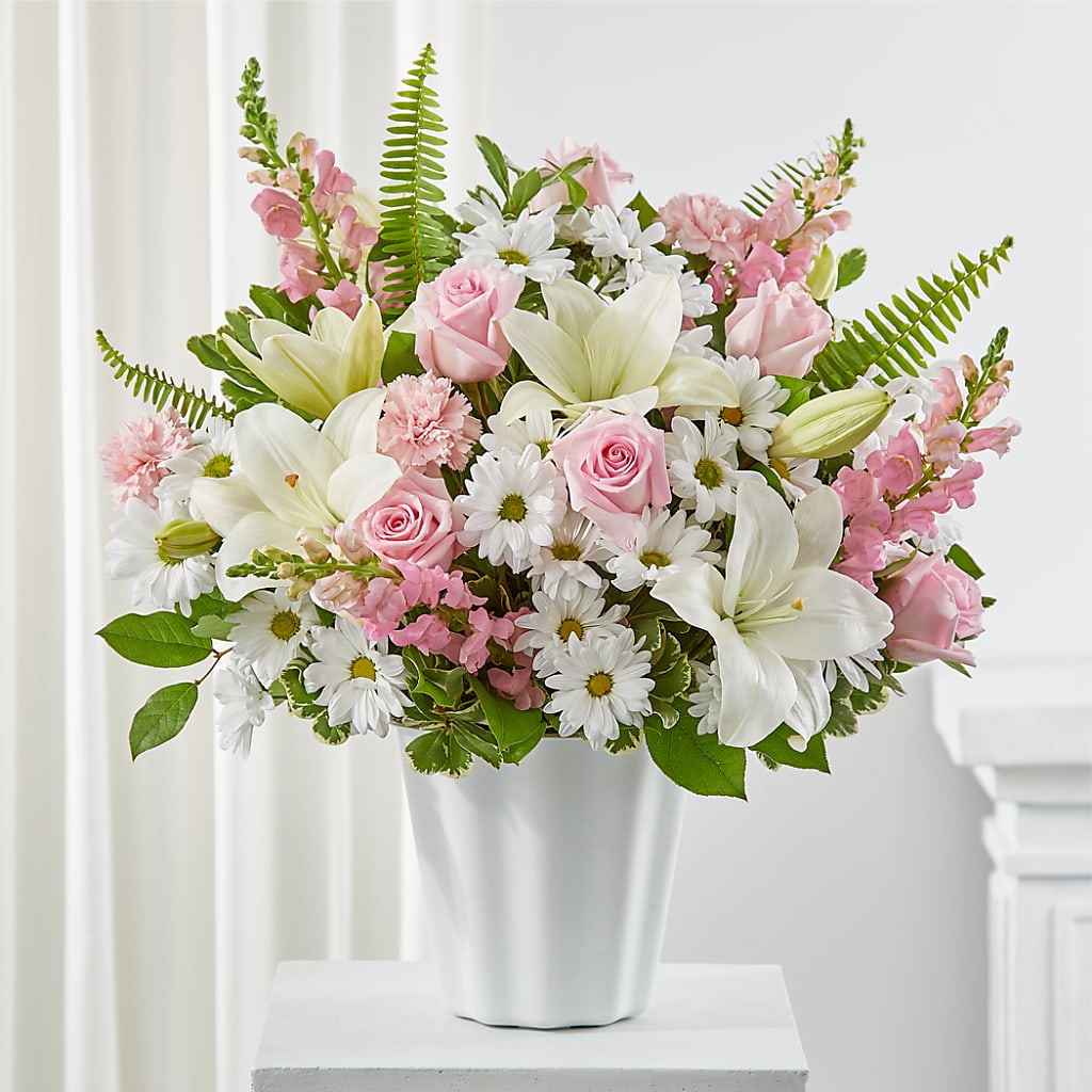 Soft Touch Tabletop Basket – New Rochelle Florist, New Rochelle NY