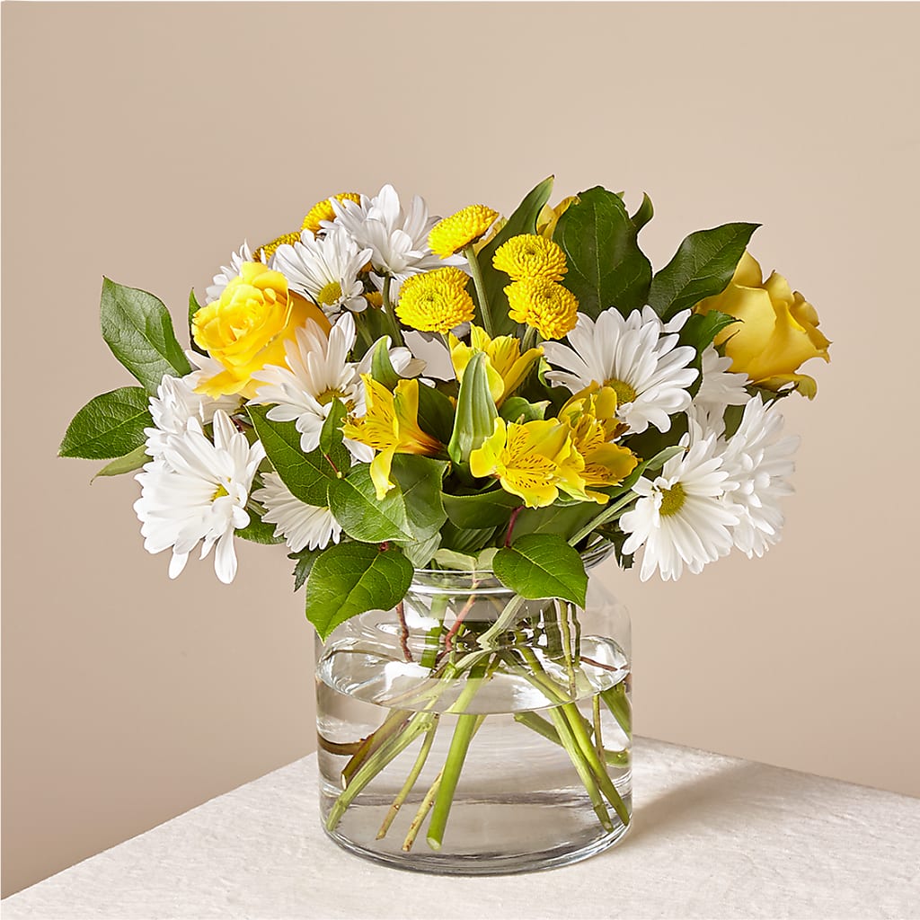 Sunny Sentiments Bouquet – New Rochelle Florist, New Rochelle NY