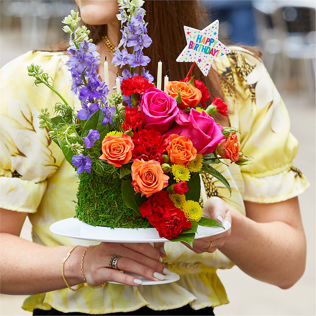 Best Year Yet Floral Cake – New Rochelle Florist, New Rochelle NY