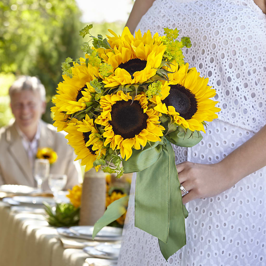 Free Spirit Bouquet – New Rochelle Florist, New Rochelle NY
