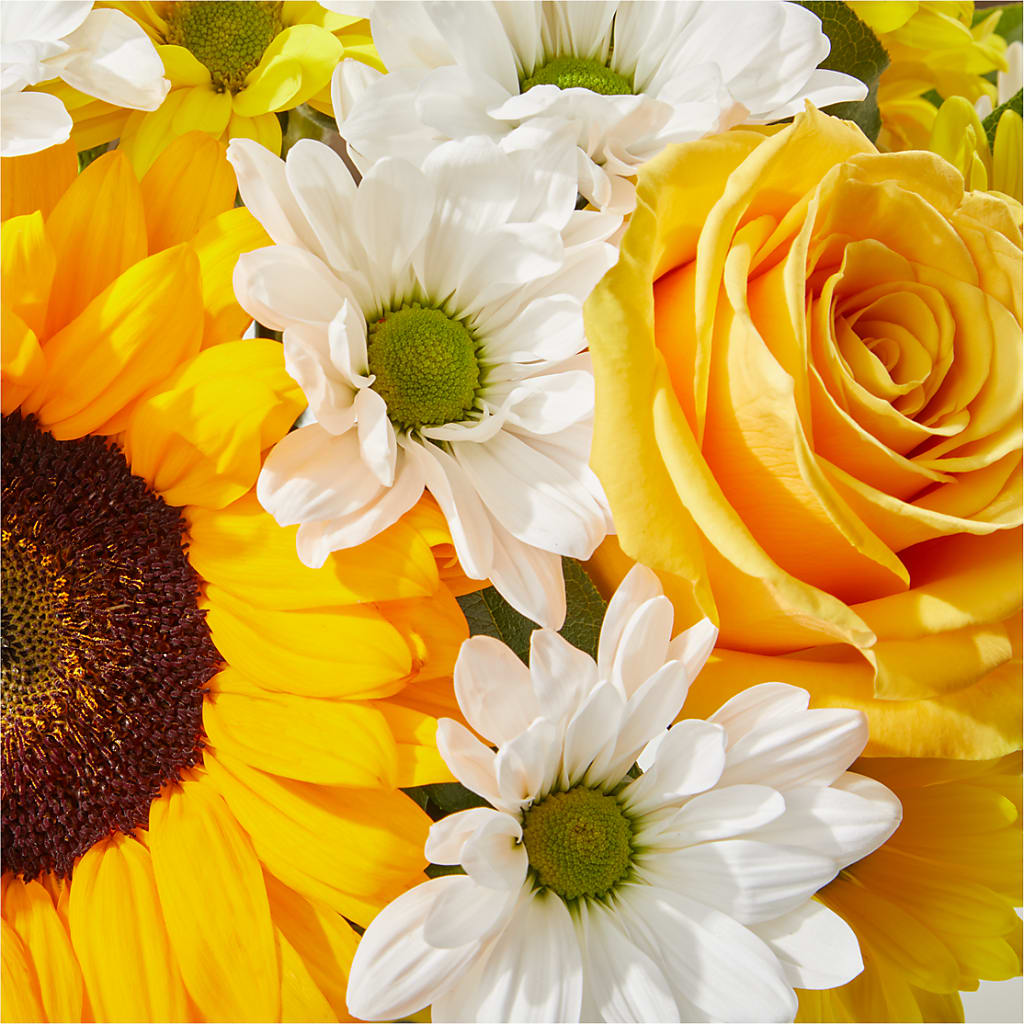 Be Happy Bouquet –  New Rochelle Florist, New Rochelle NY