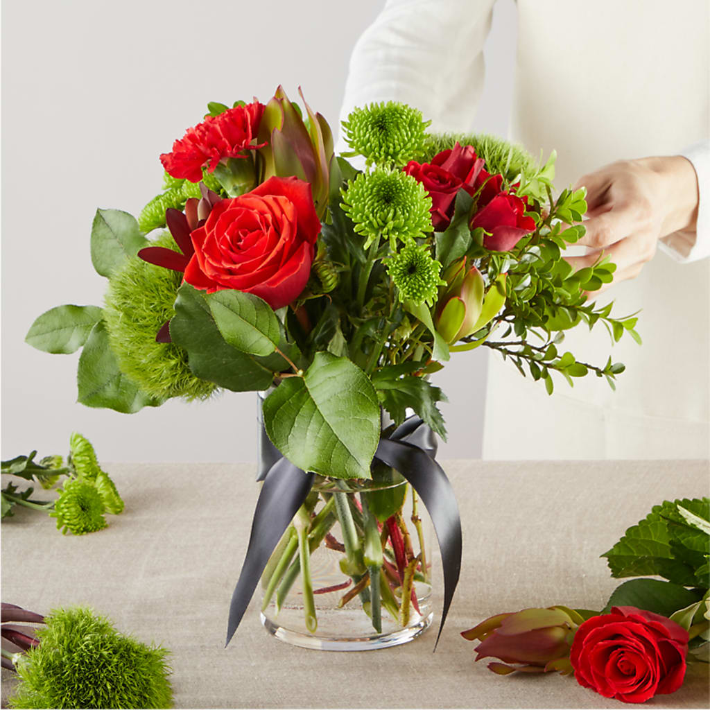Heritage Kindle – A Florist Original –  New Rochelle Florist, New Rochelle NY
