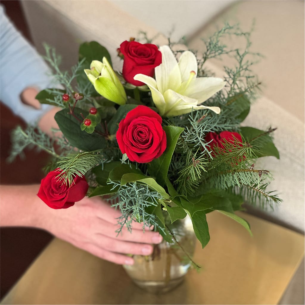 Glittering Lights Bouquet –  New Rochelle Florist, New Rochelle NY