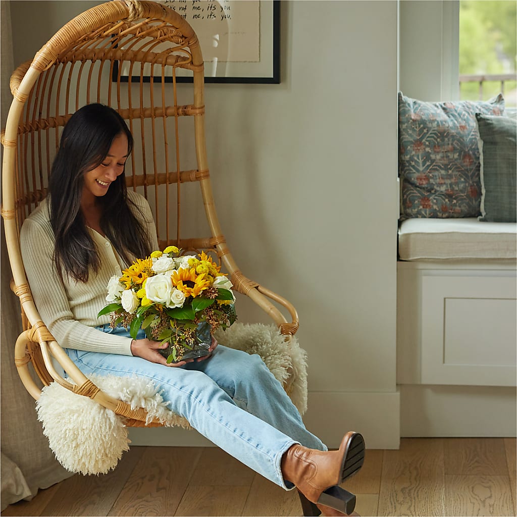 Luminous Morning Bouquet –  New Rochelle Florist, New Rochelle NY