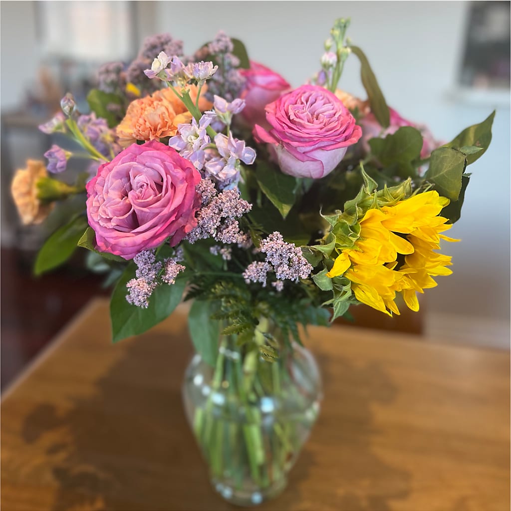 Yellow Brick Road Bouquet –  New Rochelle Florist, New Rochelle NY