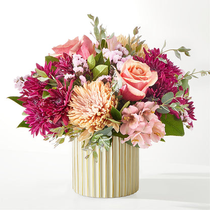 Berry Cobbler Bouquet with Ivory Vase –  New Rochelle Florist, New Rochelle NY