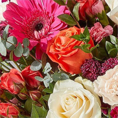 Smell the Roses Bouquet –  New Rochelle Florist, New Rochelle NY