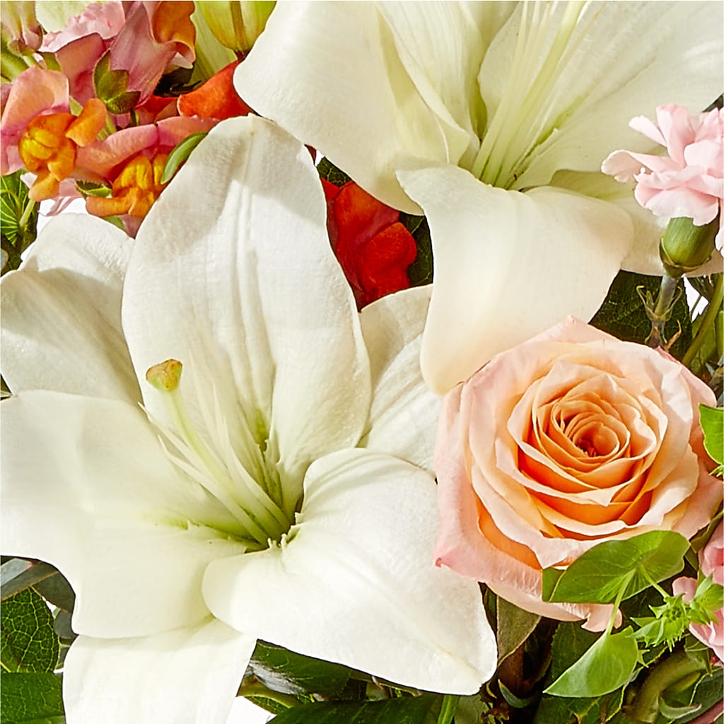 Grapefruit Splash Bouquet –  New Rochelle Florist, New Rochelle NY