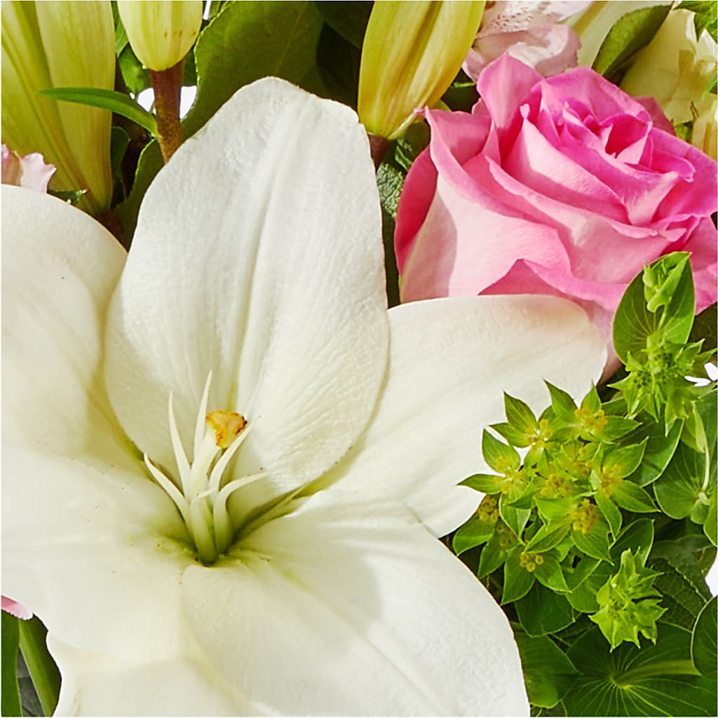 Fondly Bouquet –  New Rochelle Florist, New Rochelle NY